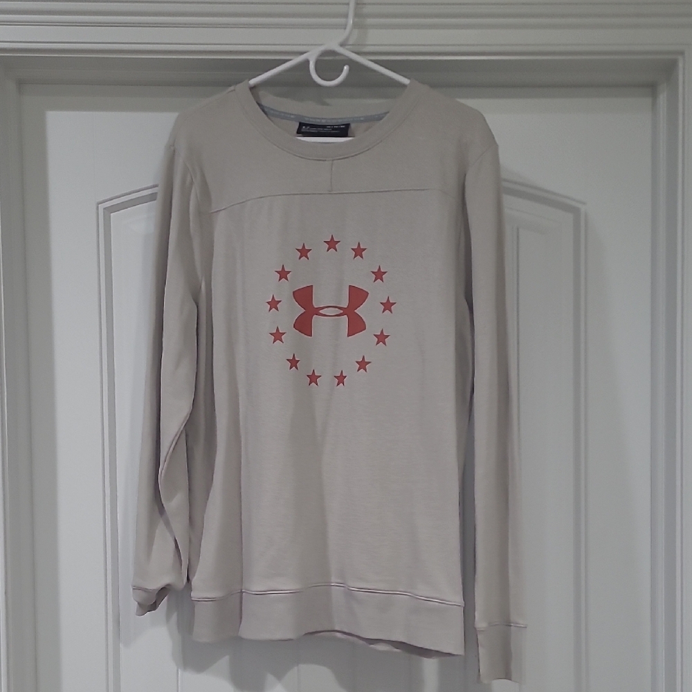 Under Armour Women's Sweatshirt with Red Emblem